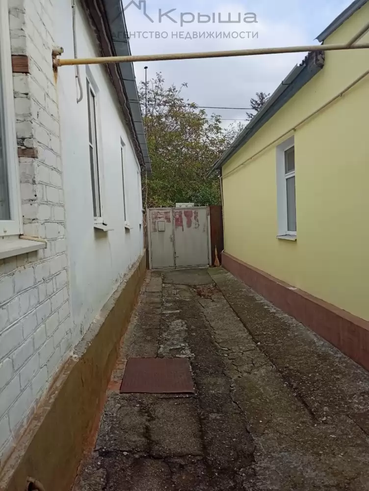 1000000877